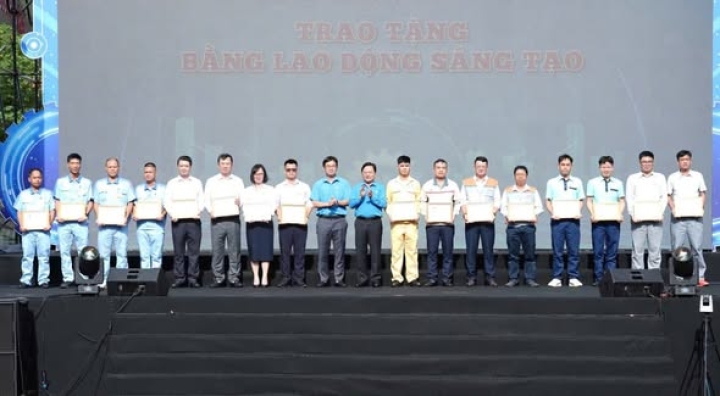 CBCNV của HAPULICO được Chủ tịch Tổng Liên đoàn Lao động Việt Nam tặng Bằng Lao động sáng tạo năm 2026